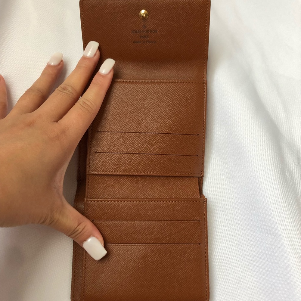 Authentic Louis Vuitton Compact Wallet - Picture 9 of 9